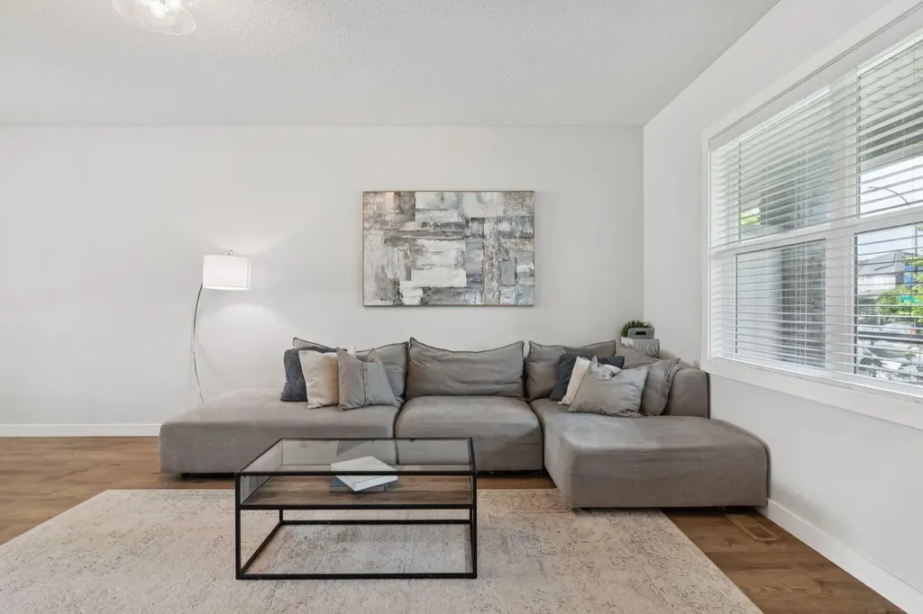124 Wolf Willow Boulevard SE Calgary AB T2X 0M7
