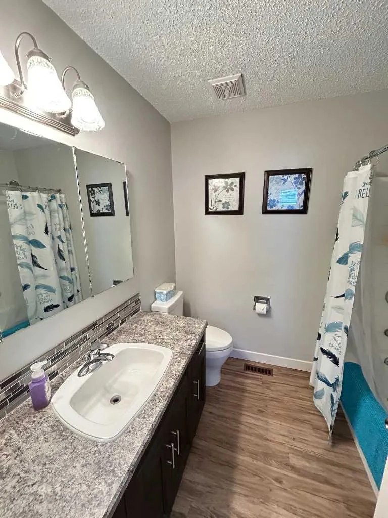 53 Carswell Road SE Medicine Hat AB T1B1L9