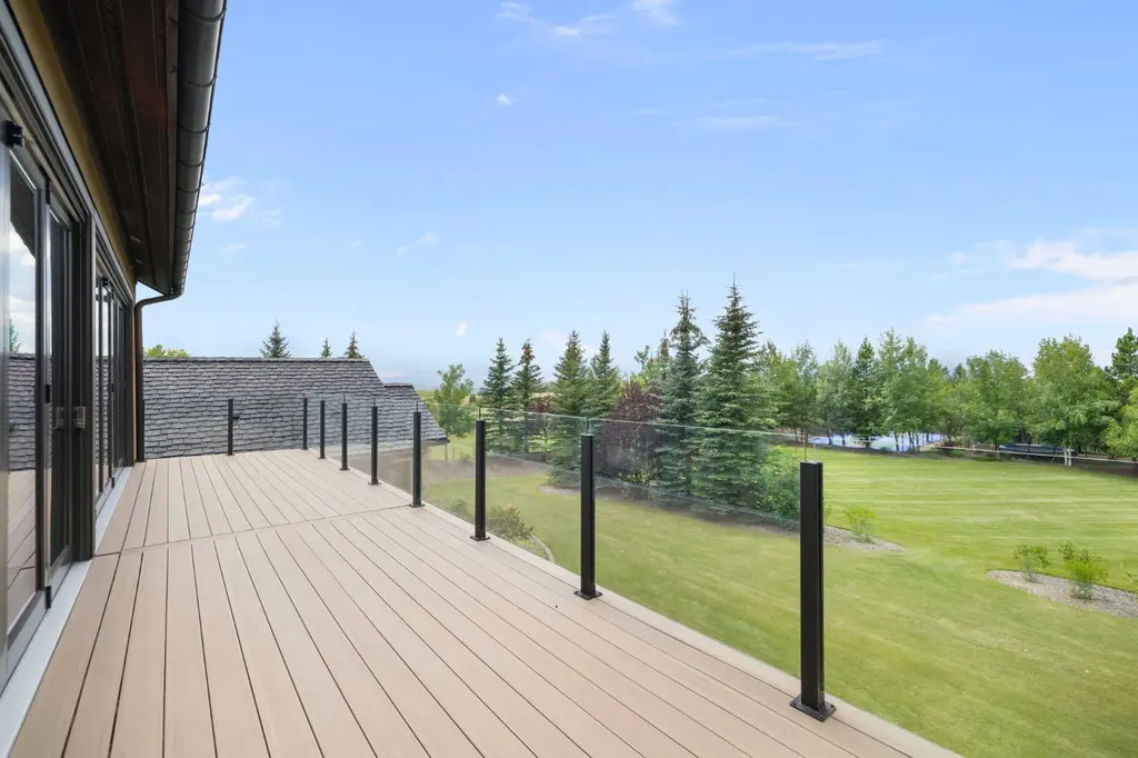 209 Pinnacle Ridge Place SW Rural Rocky View County AB T3Z 3N8