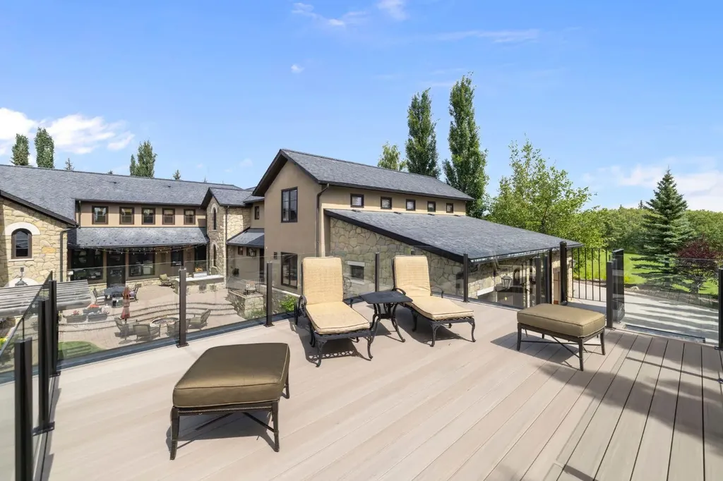 209 Pinnacle Ridge Place SW Rural Rocky View County AB T3Z 3N8