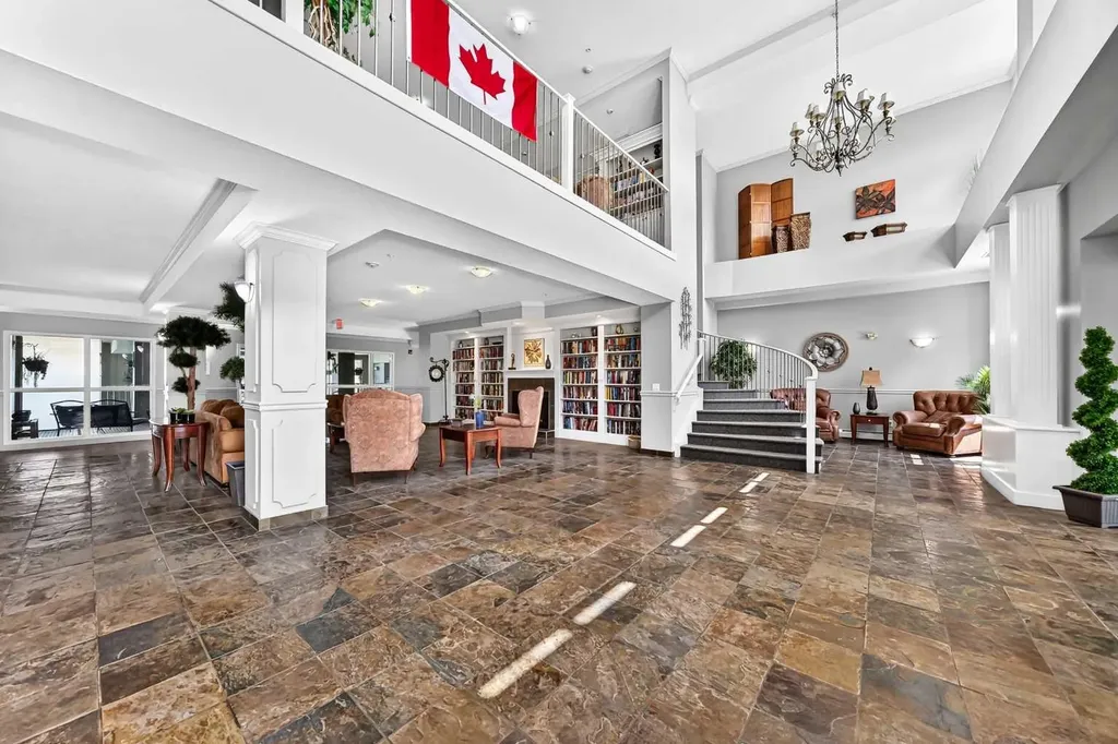15 Everstone Drive SW Calgary AB T2Y 5B5