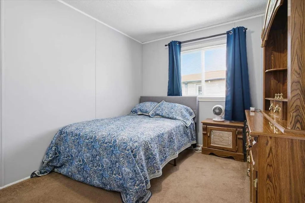 8922 89 Street Grande Prairie AB T8X0G1