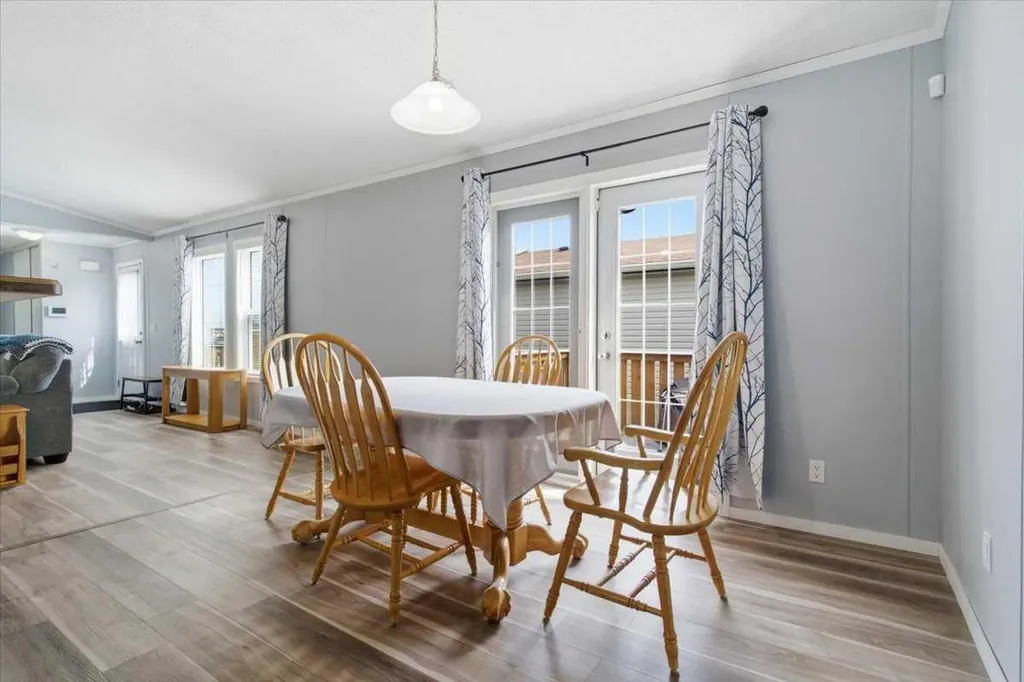 8922 89 Street Grande Prairie AB T8X0G1