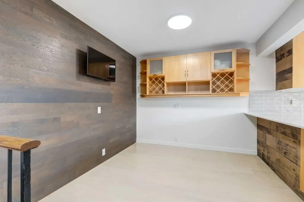 1190 Ranchview Road NW Calgary AB T3G 1Y2