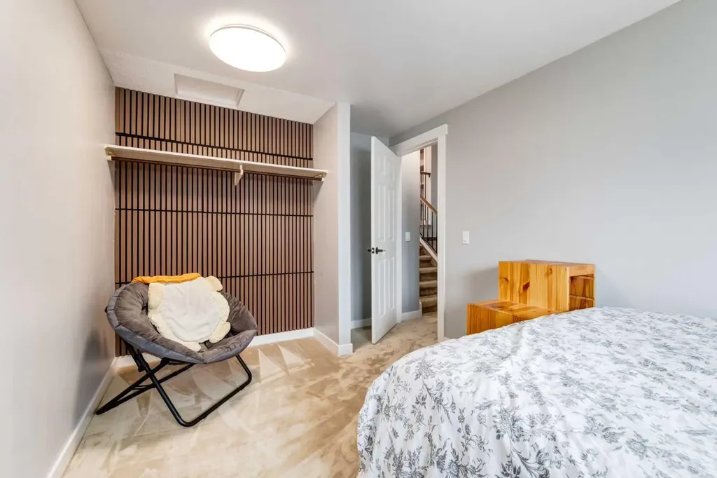 1190 Ranchview Road NW Calgary AB T3G 1Y2