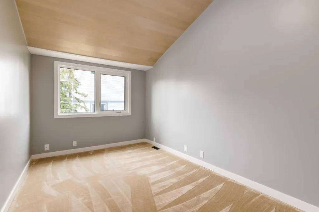 1190 Ranchview Road NW Calgary AB T3G 1Y2