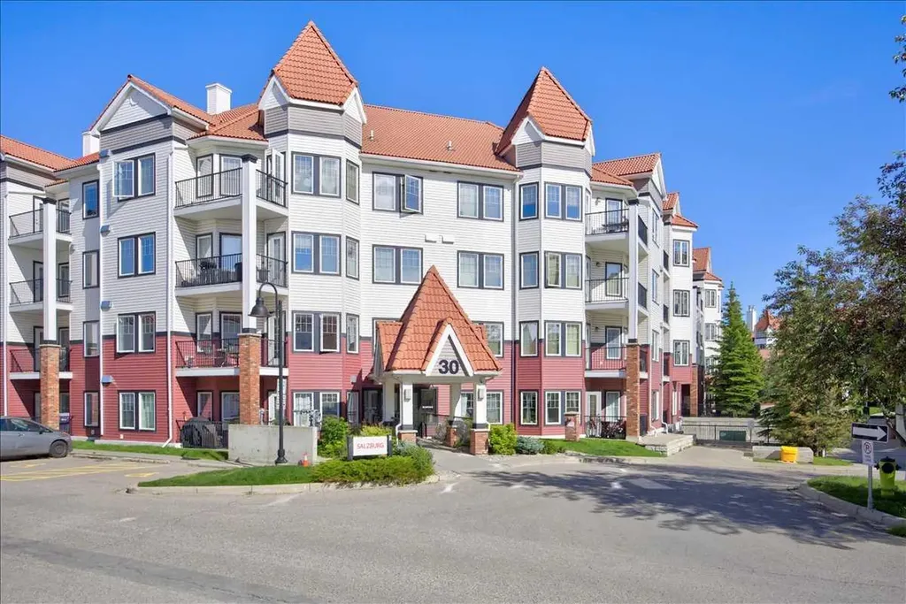 30 Royal Oak Plaza NW Calgary AB T3G 0C1