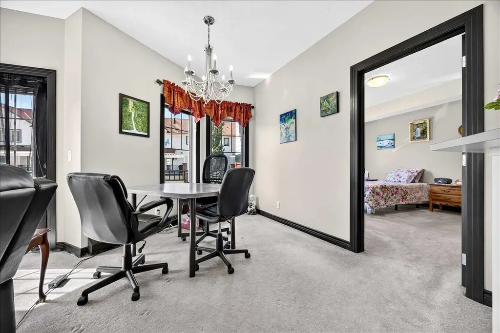 30 Royal Oak Plaza NW Calgary AB T3G 0C1