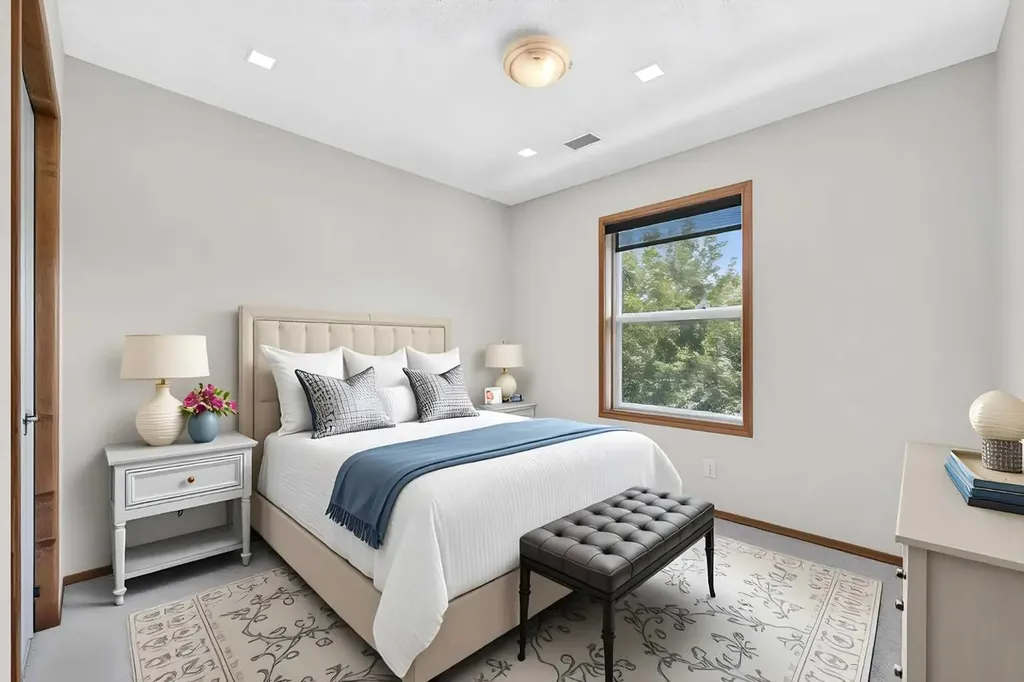 249 Elgin Manor SE Calgary AB T2Z 4Z7