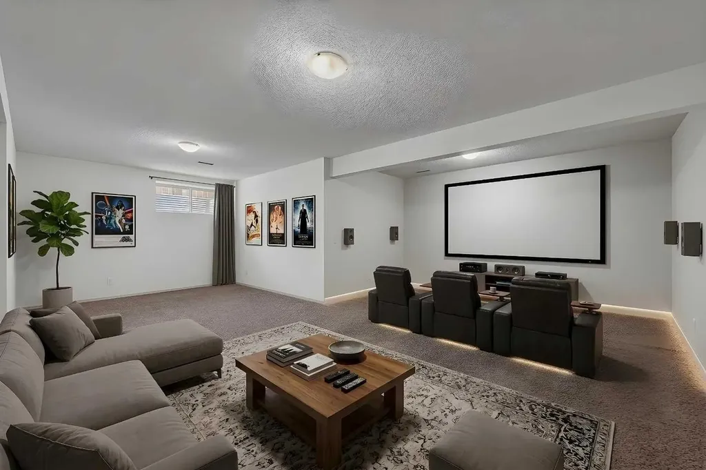 249 Elgin Manor SE Calgary AB T2Z 4Z7