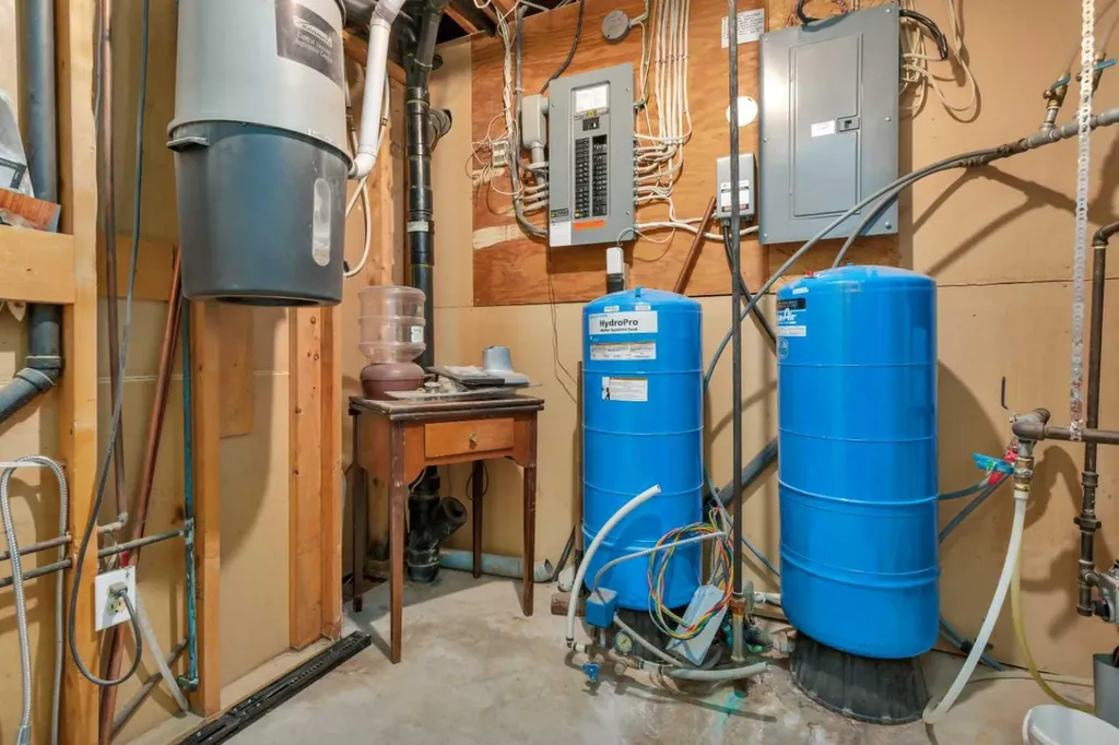 41421 Range Road 261 Rural Lacombe County AB T4L2N5