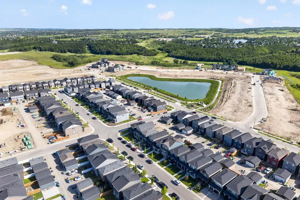 97 Legacy Glen Place SE Calgary AB T2X 4T5