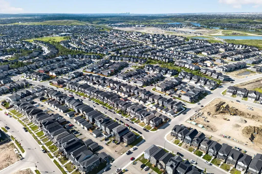 97 Legacy Glen Place SE Calgary AB T2X 4T5