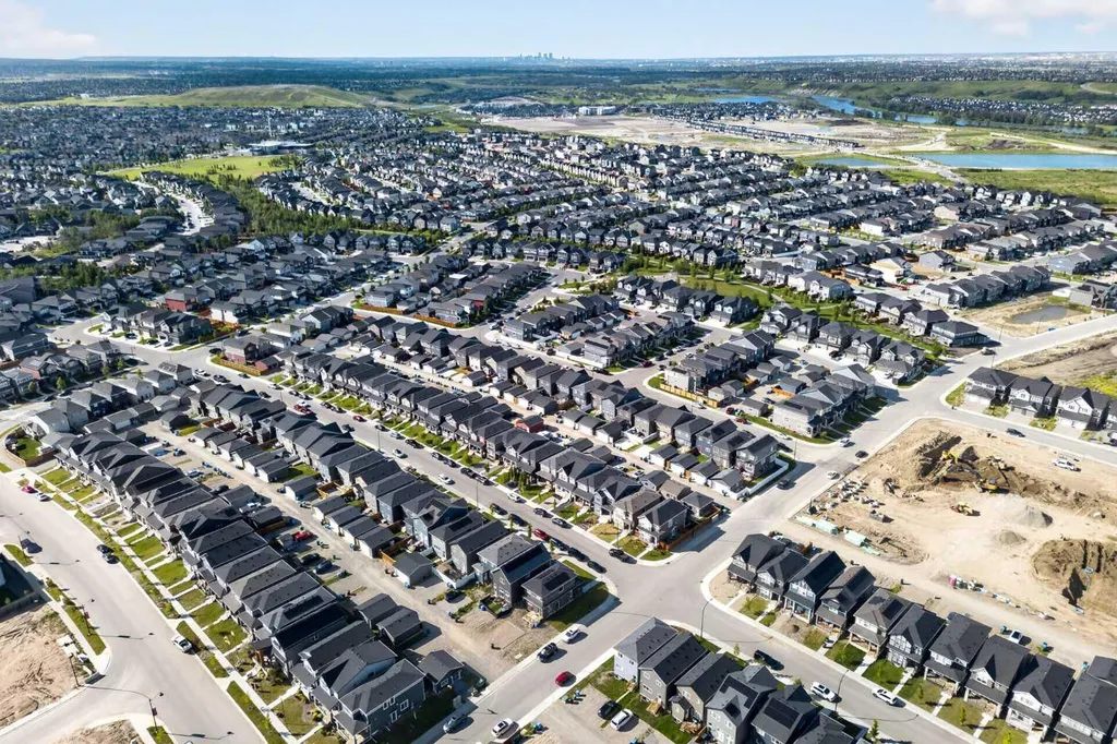 97 Legacy Glen Place SE Calgary AB T2X 4T5