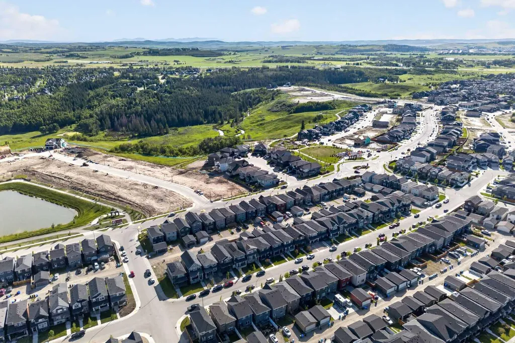97 Legacy Glen Place SE Calgary AB T2X 4T5