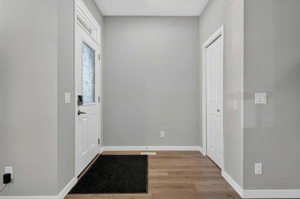 97 Legacy Glen Place SE Calgary AB T2X 4T5