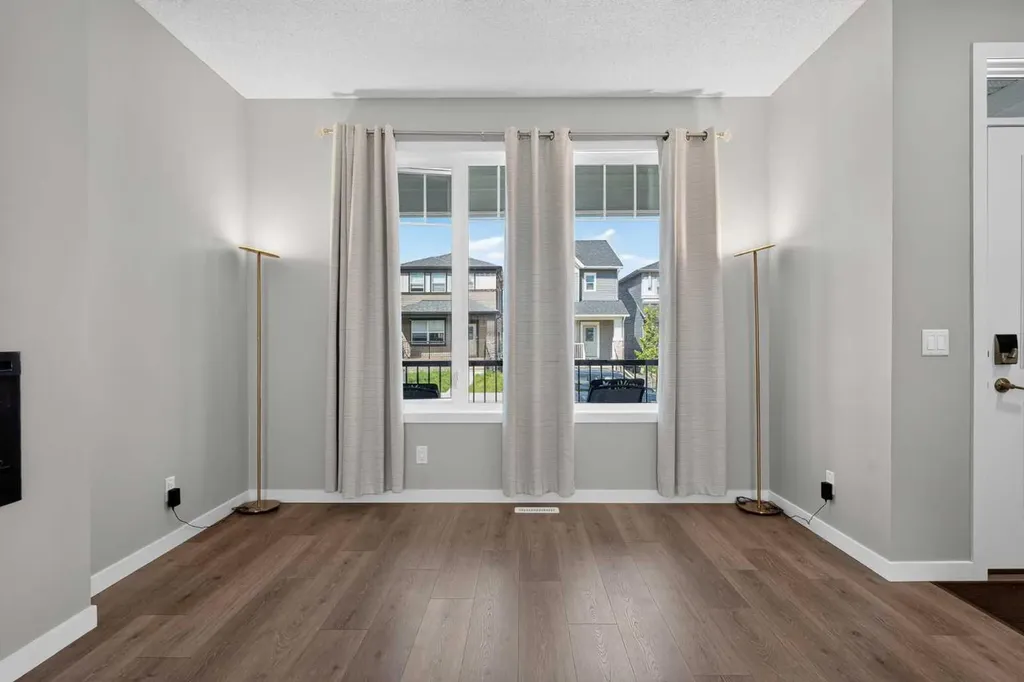 97 Legacy Glen Place SE Calgary AB T2X 4T5