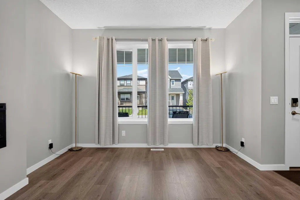 97 Legacy Glen Place SE Calgary AB T2X 4T5