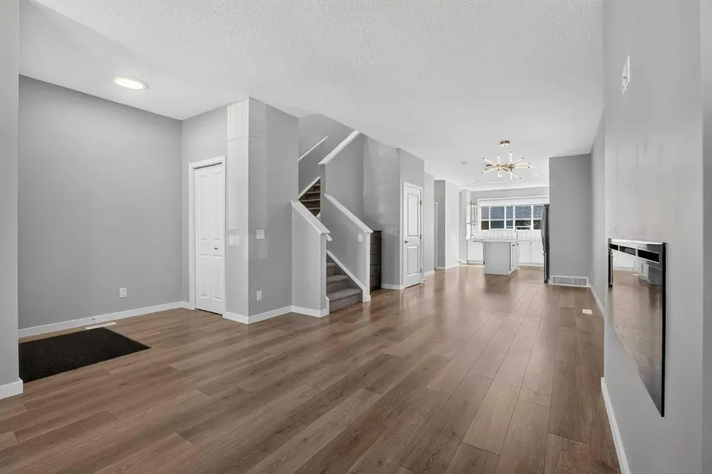 97 Legacy Glen Place SE Calgary AB T2X 4T5