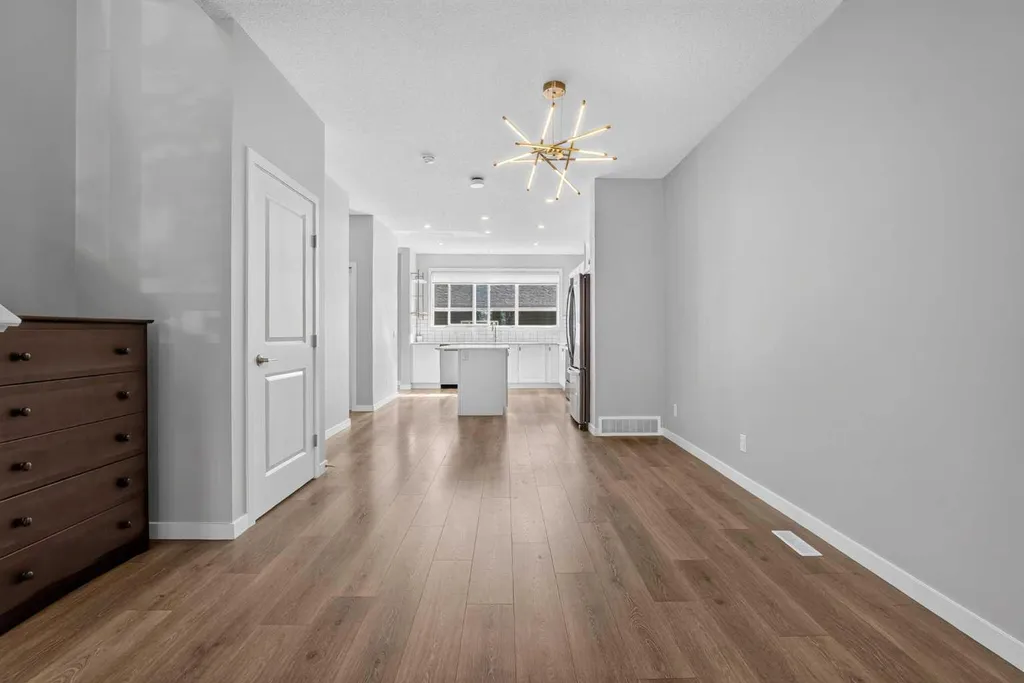 97 Legacy Glen Place SE Calgary AB T2X 4T5
