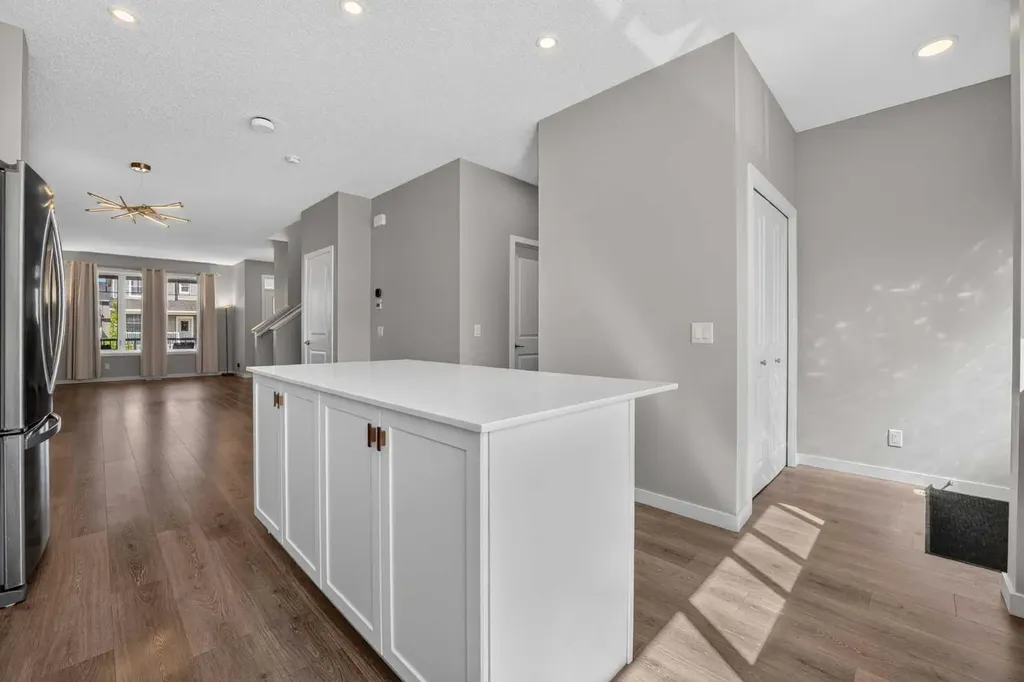97 Legacy Glen Place SE Calgary AB T2X 4T5