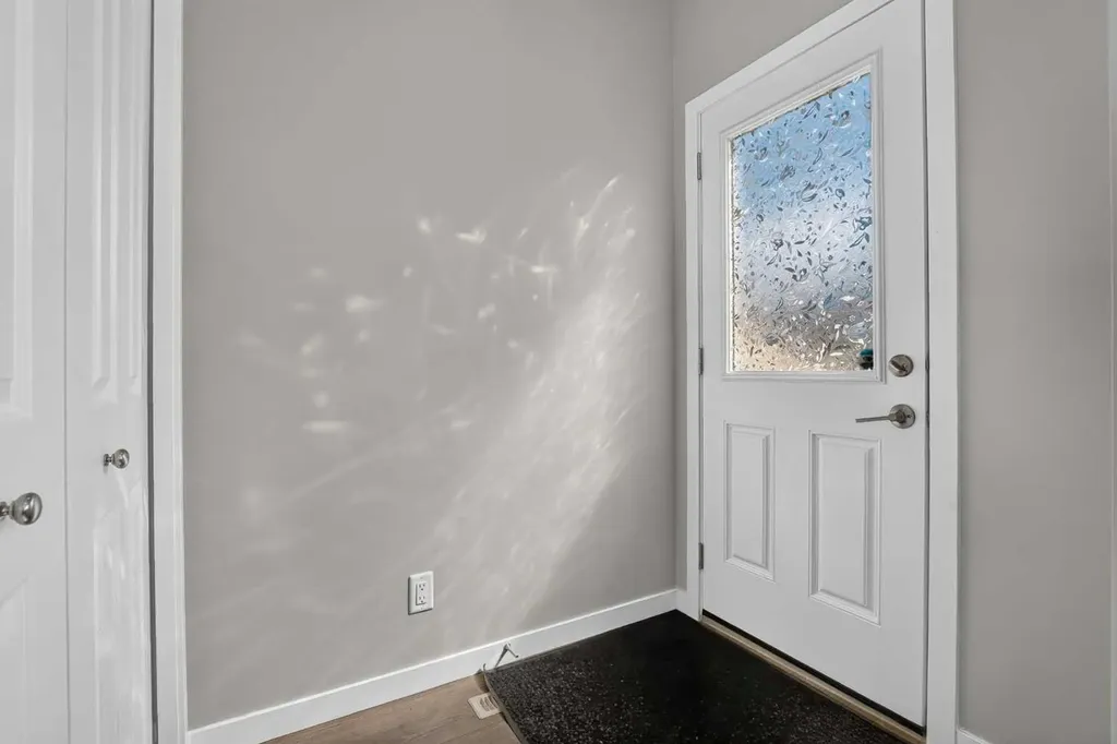 97 Legacy Glen Place SE Calgary AB T2X 4T5