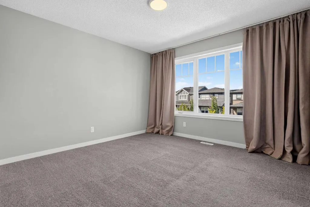 97 Legacy Glen Place SE Calgary AB T2X 4T5