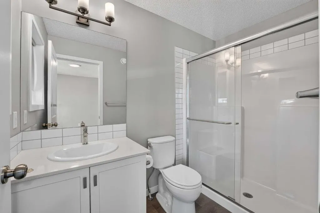 97 Legacy Glen Place SE Calgary AB T2X 4T5