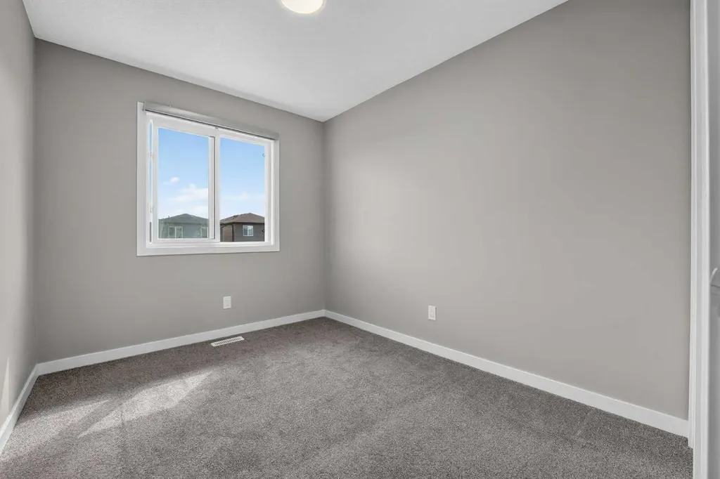 97 Legacy Glen Place SE Calgary AB T2X 4T5