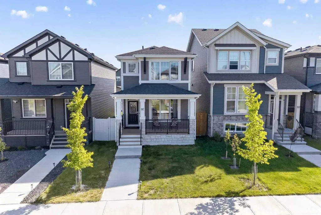 97 Legacy Glen Place SE Calgary AB T2X 4T5