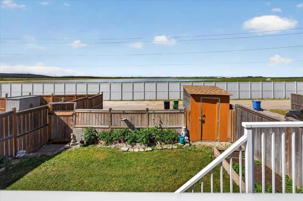491 Copperpond Boulevard SE Calgary AB T2Z0Z5