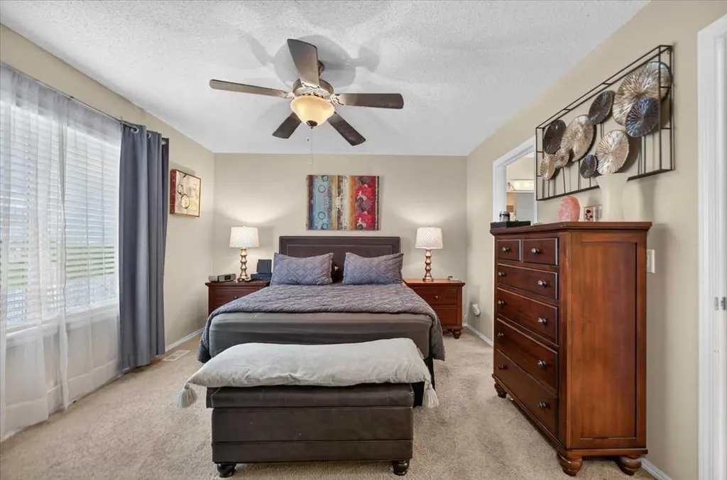 491 Copperpond Boulevard SE Calgary AB T2Z0Z5