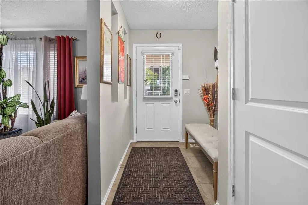 491 Copperpond Boulevard SE Calgary AB T2Z0Z5
