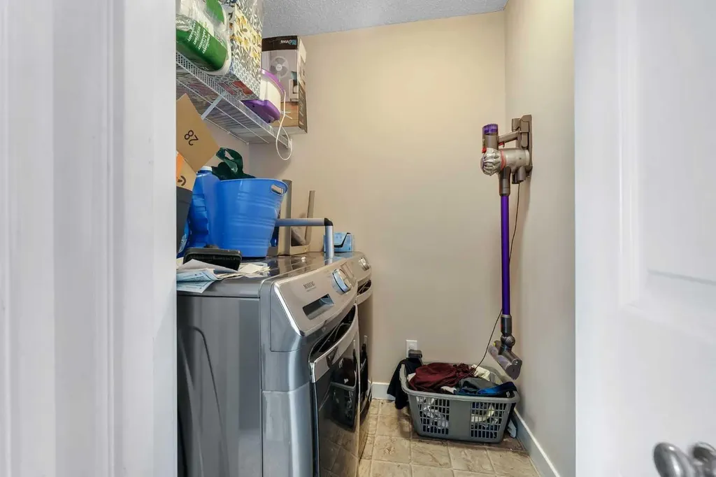 91 Saddlebrook Way NE Calgary AB T3J 5M8