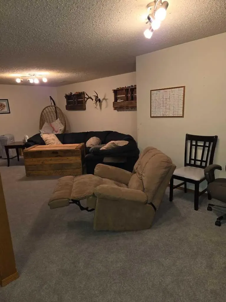 3509 47 Avenue Lloydminster SK T9V 1K9