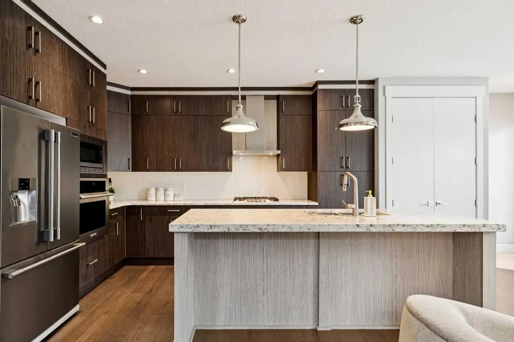 710 69 Avenue SW Calgary AB T2V 0P2