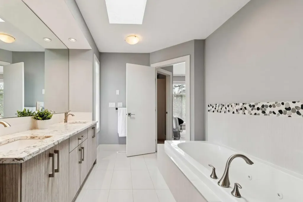 710 69 Avenue SW Calgary AB T2V 0P2