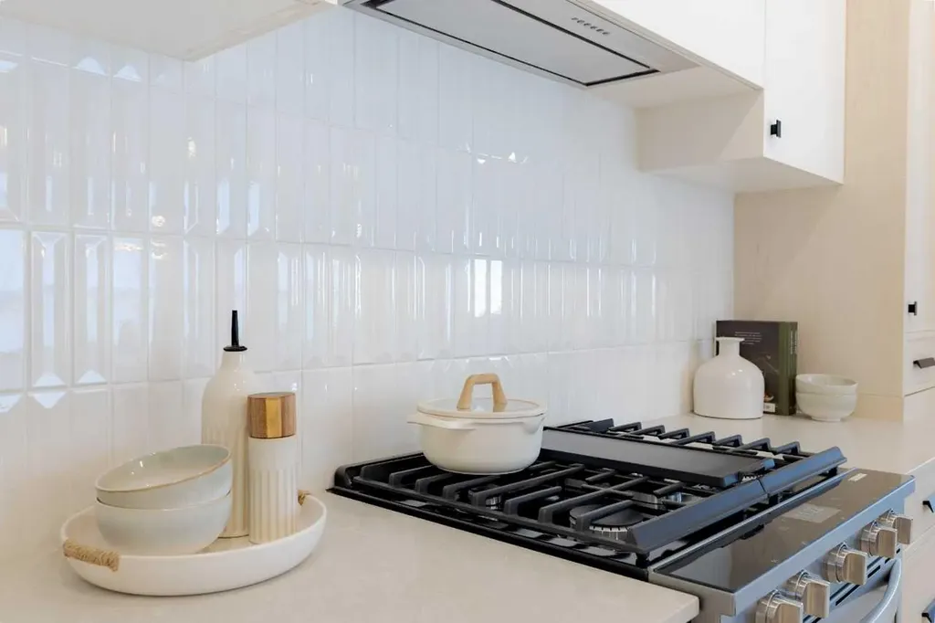 461 Rosemary Gardens SE Calgary AB T3S 0E9