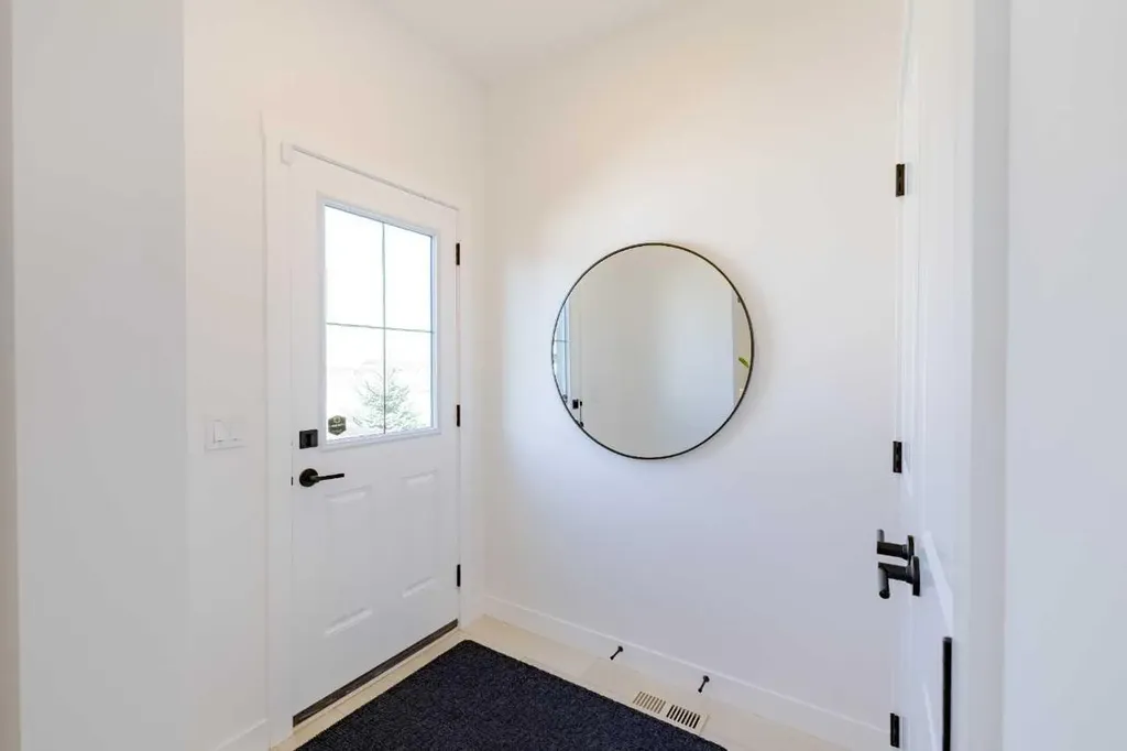 461 Rosemary Gardens SE Calgary AB T3S 0E9