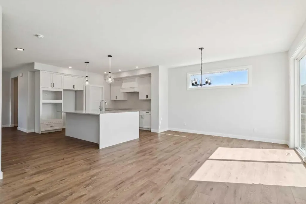 35 Creekside Rise SW Calgary AB T2X5V9