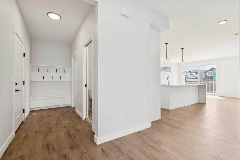 35 Creekside Rise SW Calgary AB T2X5V9