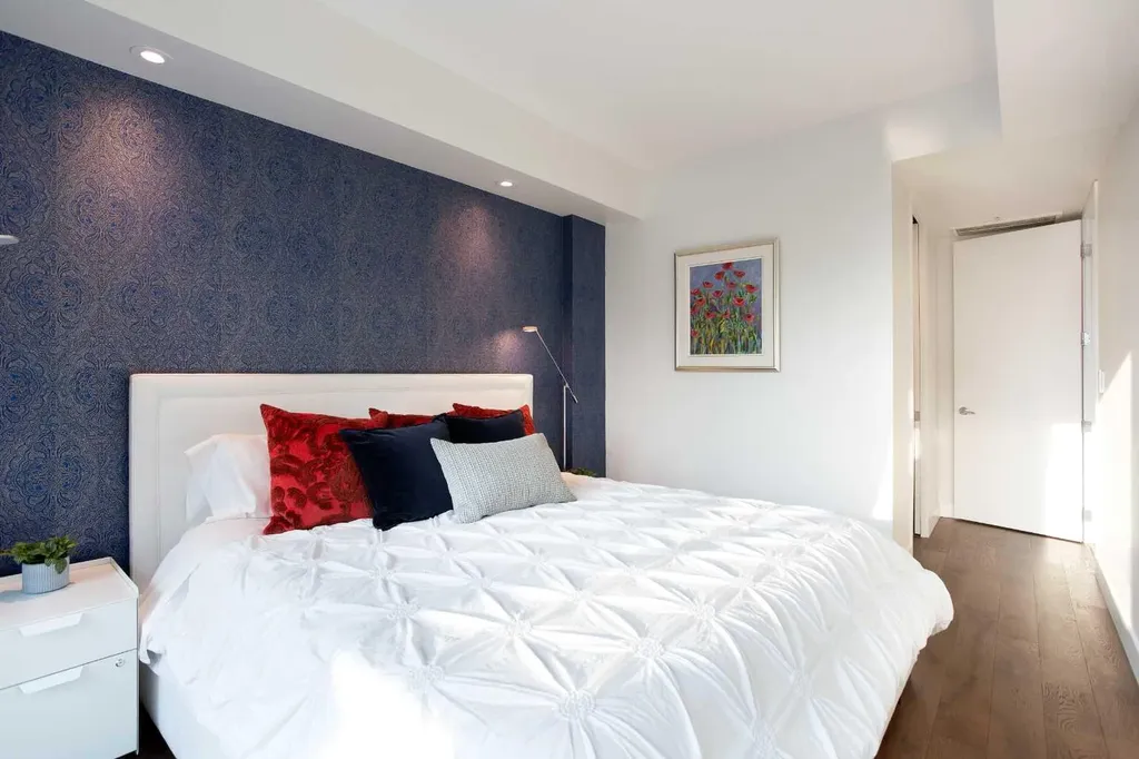 205 Riverfront Avenue SW Calgary AB T2P 5K4