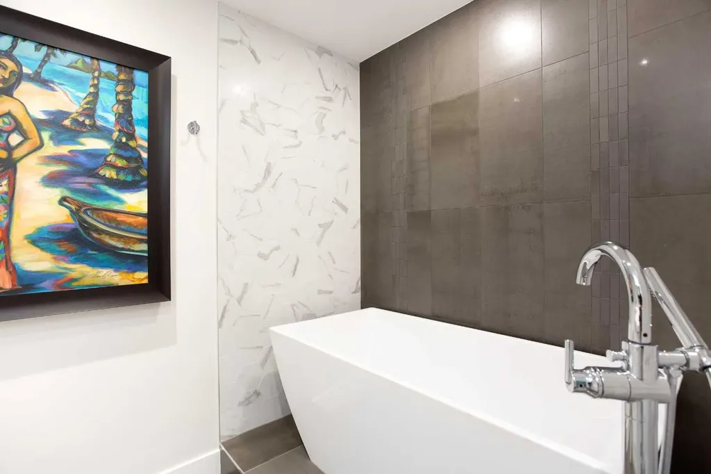 205 Riverfront Avenue SW Calgary AB T2P 5K4