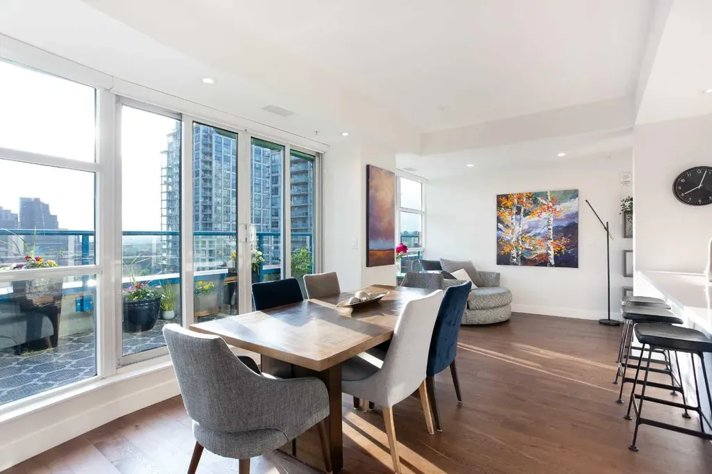 205 Riverfront Avenue SW Calgary AB T2P 5K4