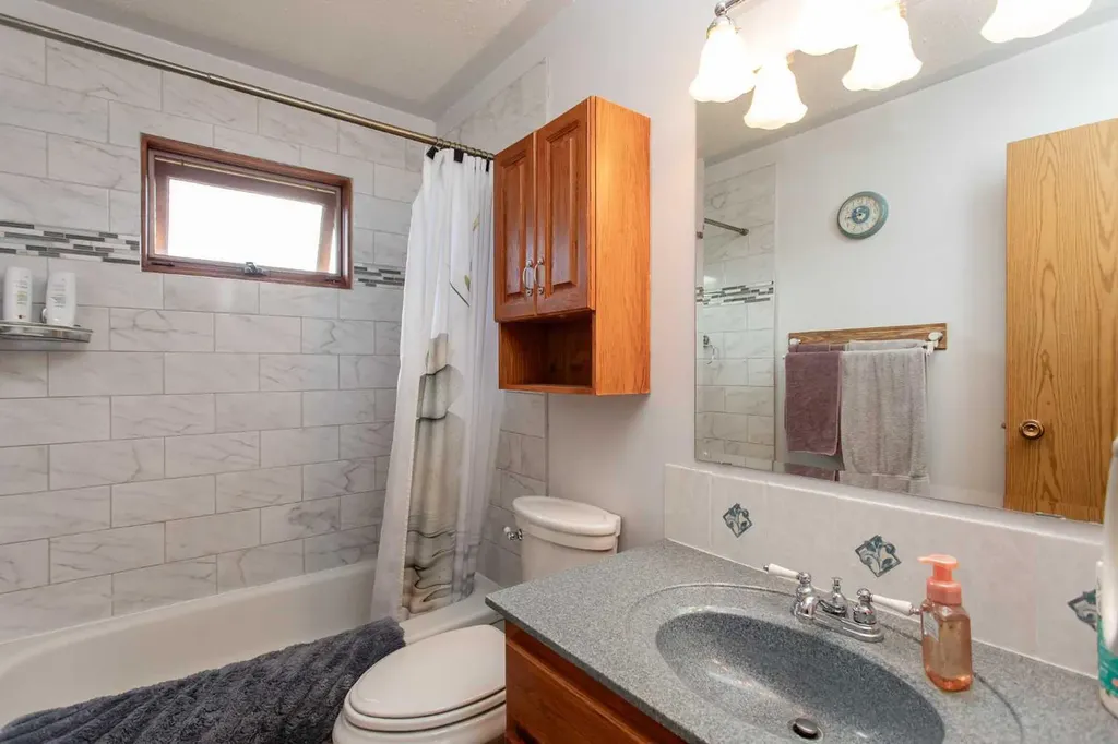 153 Westview Crescent Blackfalds AB T0M 0J0