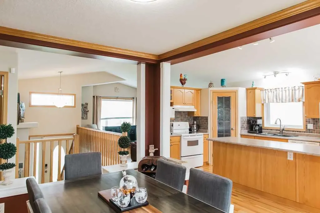 9125 129 Avenue Grande Prairie AB T8X 1R5
