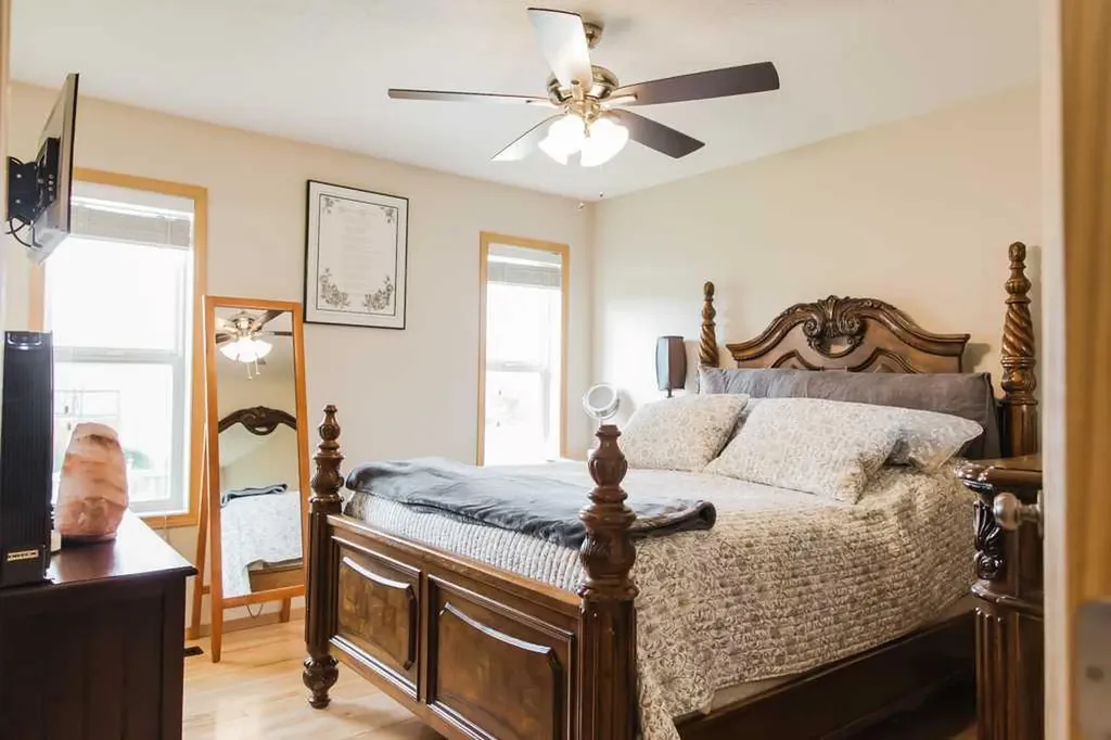 9125 129 Avenue Grande Prairie AB T8X 1R5