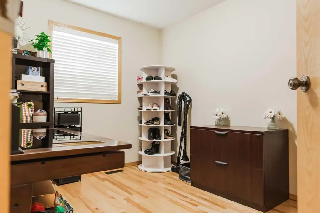 9125 129 Avenue Grande Prairie AB T8X 1R5