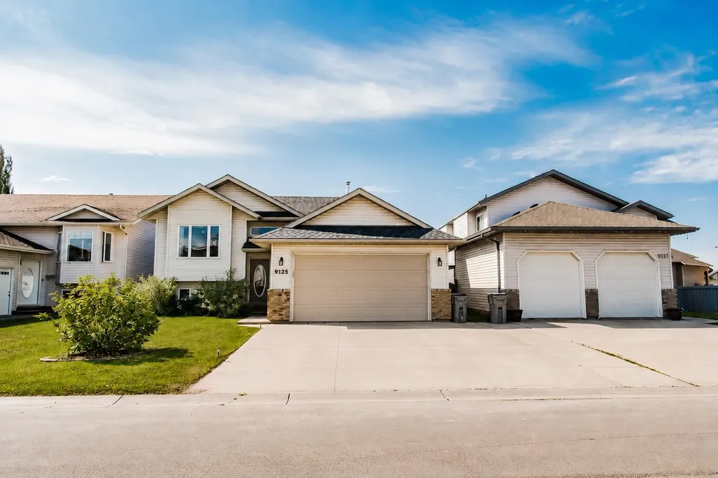 9125 129 Avenue Grande Prairie AB T8X 1R5