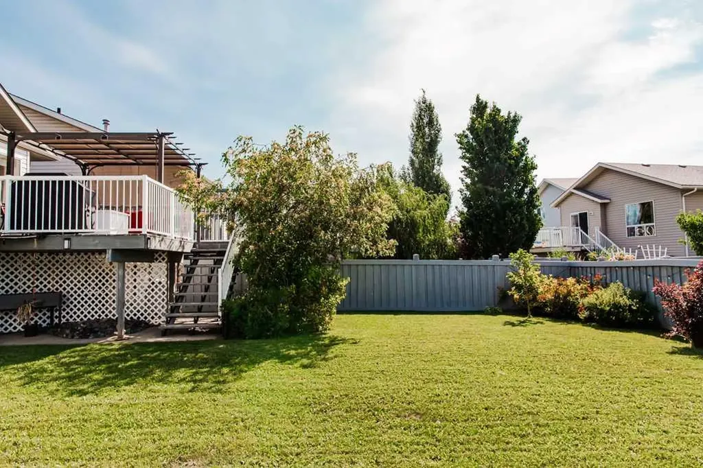 9125 129 Avenue Grande Prairie AB T8X 1R5